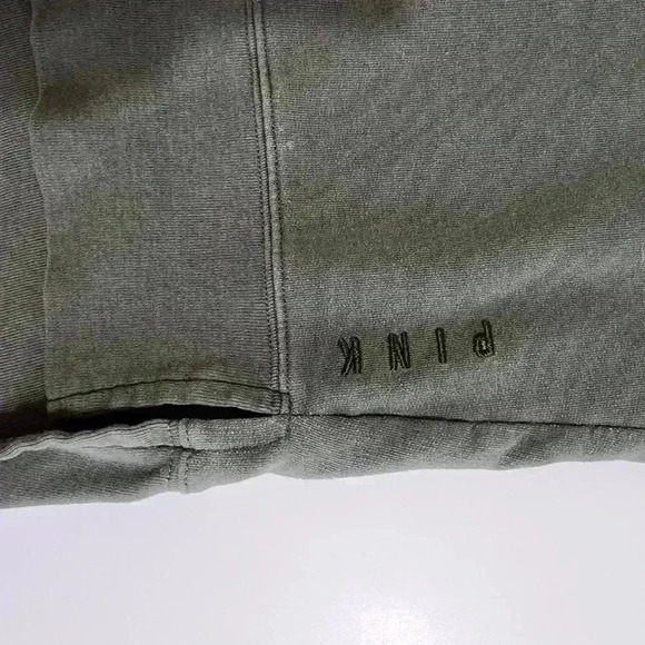 PINK by Victoria's secret crowl neck XLG - Picture 4 of 4